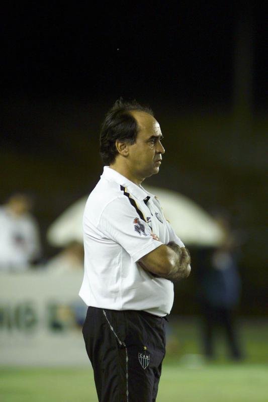 Confira imagens de Marcelo Oliveira em suas vrias passagens como tcnico do Atltico