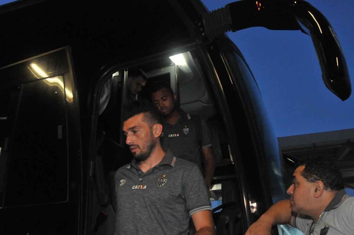 Substituto de Diego Aguirre, Marcelo Oliveira embarca com o Galo para jogo em Curitiba