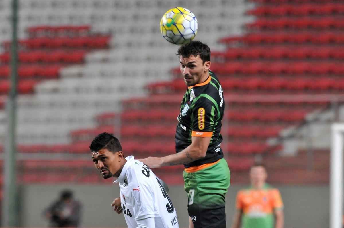 Imagens do jogo entre Amrica e Vitria no Independncia