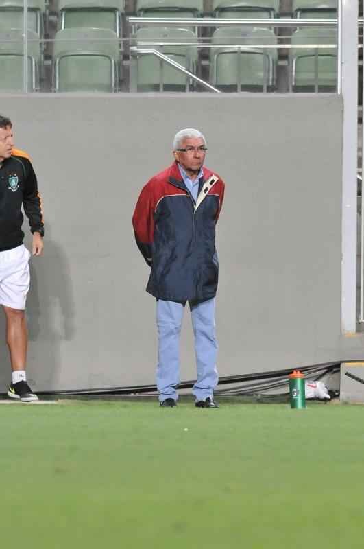 Imagens do jogo entre Amrica e Vitria no Independncia