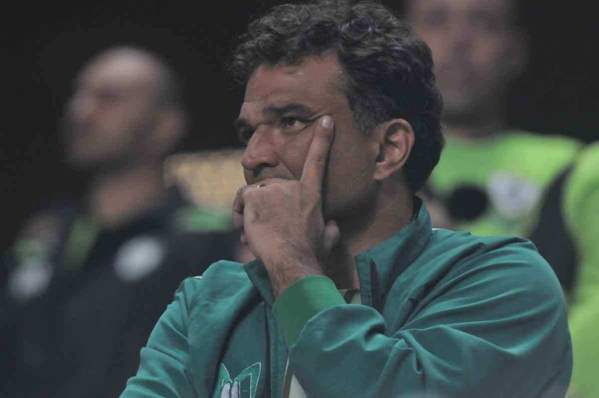 Imagens do jogo entre Amrica e Vitria no Independncia