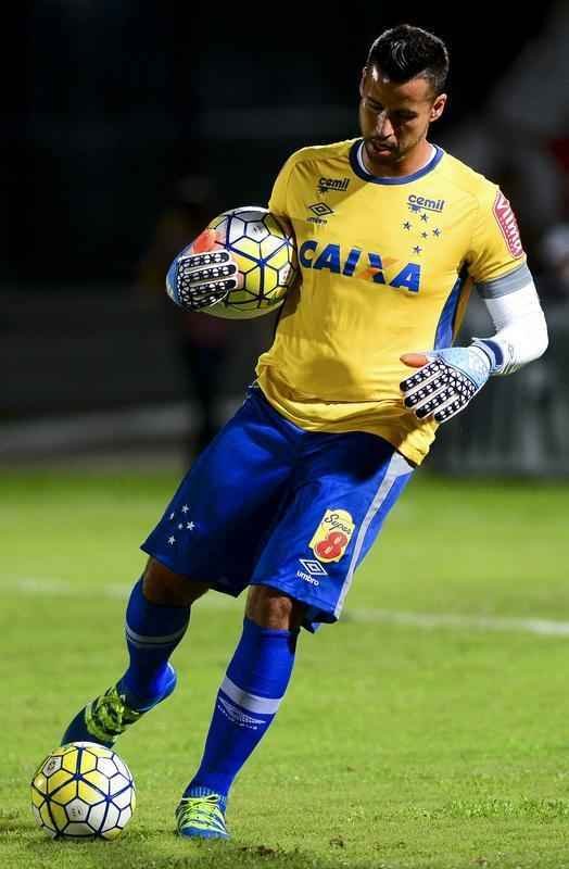 Confira imagens da partida entre Santa Cruz e Cruzeiro, pela 3 rodada do Brasileiro 2016