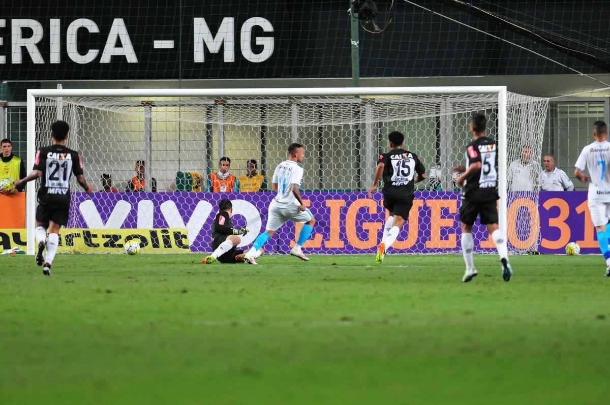 Galo perdeu por 3 a 0 para o Tricolor Gacho, nesta quinta-feira, no Independncia