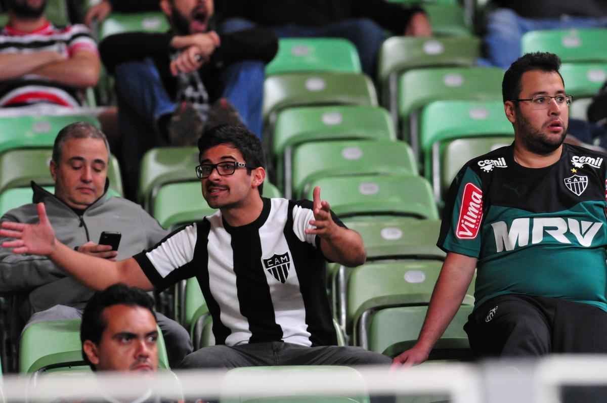 Galo perdeu por 3 a 0 para o Tricolor Gacho, nesta quinta-feira, no Independncia