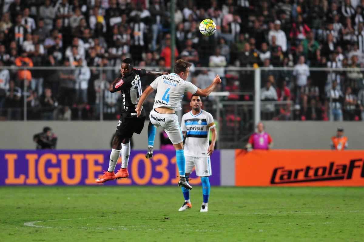 Galo perdeu por 3 a 0 para o Tricolor Gacho, nesta quinta-feira, no Independncia