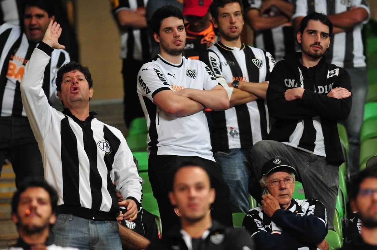 Galo perdeu por 3 a 0 para o Tricolor Gacho, nesta quinta-feira, no Independncia
