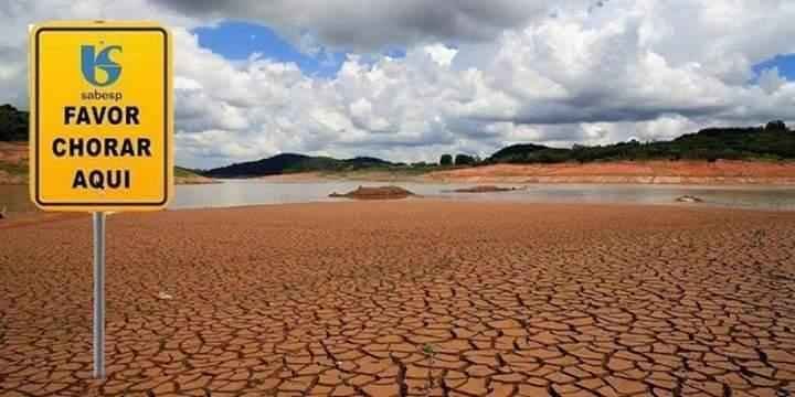 Internet no perdoou a goleada de 3 a 0 sofrida pelo Atltico para o Grmio, no Independncia