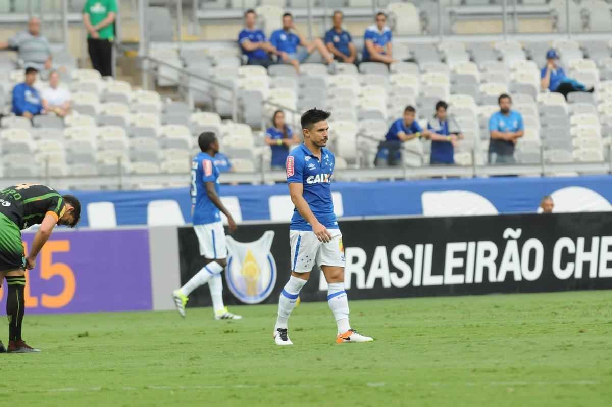 Imagens do jogo entre Cruzeiro e Amrica, pela 4 rodada da Srie A, no Mineiro