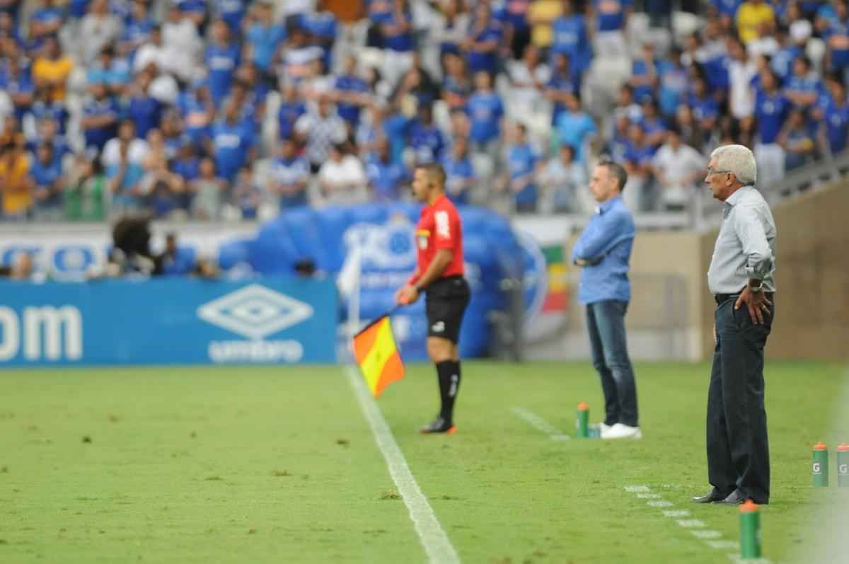 Imagens do jogo entre Cruzeiro e Amrica, pela 4 rodada da Srie A, no Mineiro