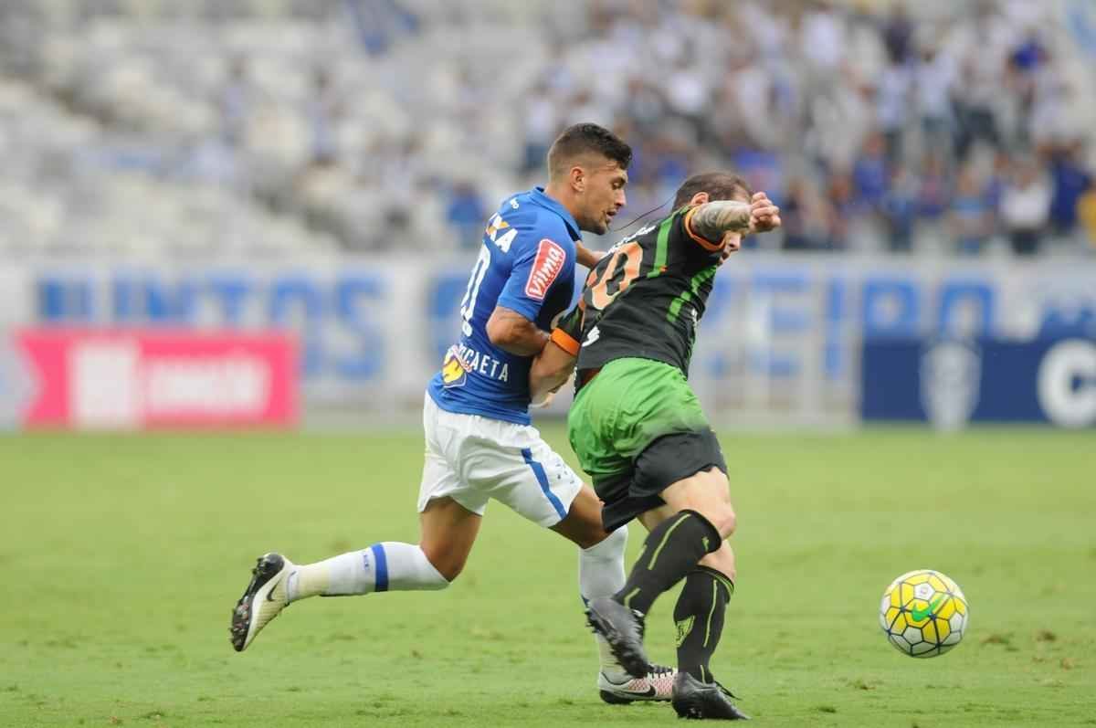 Imagens do jogo entre Cruzeiro e Amrica, pela 4 rodada da Srie A, no Mineiro