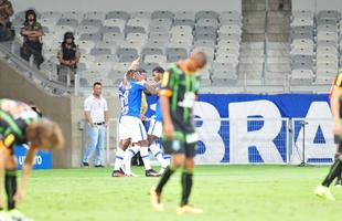 Imagens do segundo tempo do clssico entre Cruzeiro e Amrica, no Mineiro