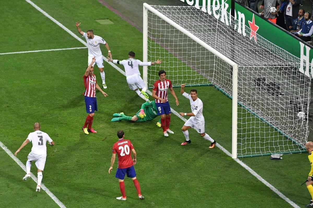 Sergio Ramos abriu o placar para o Real Madrid na final da Liga aos 14 do primeiro tempo