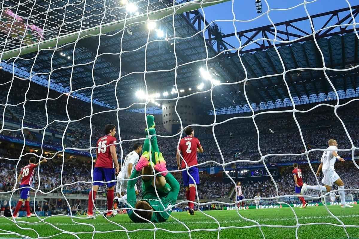 Sergio Ramos abriu o placar para o Real Madrid na final da Liga aos 14 do primeiro tempo