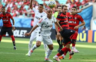 Imagens do jogo entre Vitria e Atltico, na Fonte Nova, pela 4 rodada do Campeonato Brasileiro