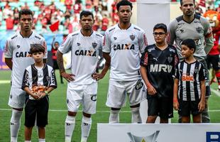 Imagens do jogo entre Vitria e Atltico, na Fonte Nova, pela 4 rodada do Campeonato Brasileiro