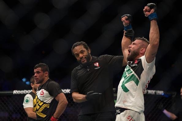 Ex-campeo dos galos, Renan Baro teve estreia frustrante no peso pena: derrota por deciso unnime para Jeremy Stephens