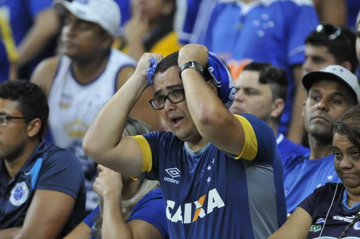 Torcedores mostram preocupao com pior incio de Brasileiro nos pontos corridos, desde 2013