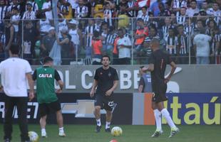Atacante Fred durante o aquecimento para o clssico contra o Cruzeiro, no Independncia