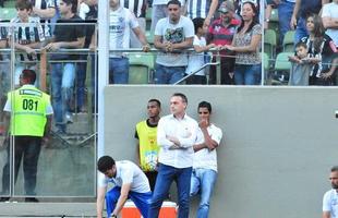 Imagens do primeiro tempo do clssico entre Atltico e Cruzeiro no Independncia pelo Brasileiro