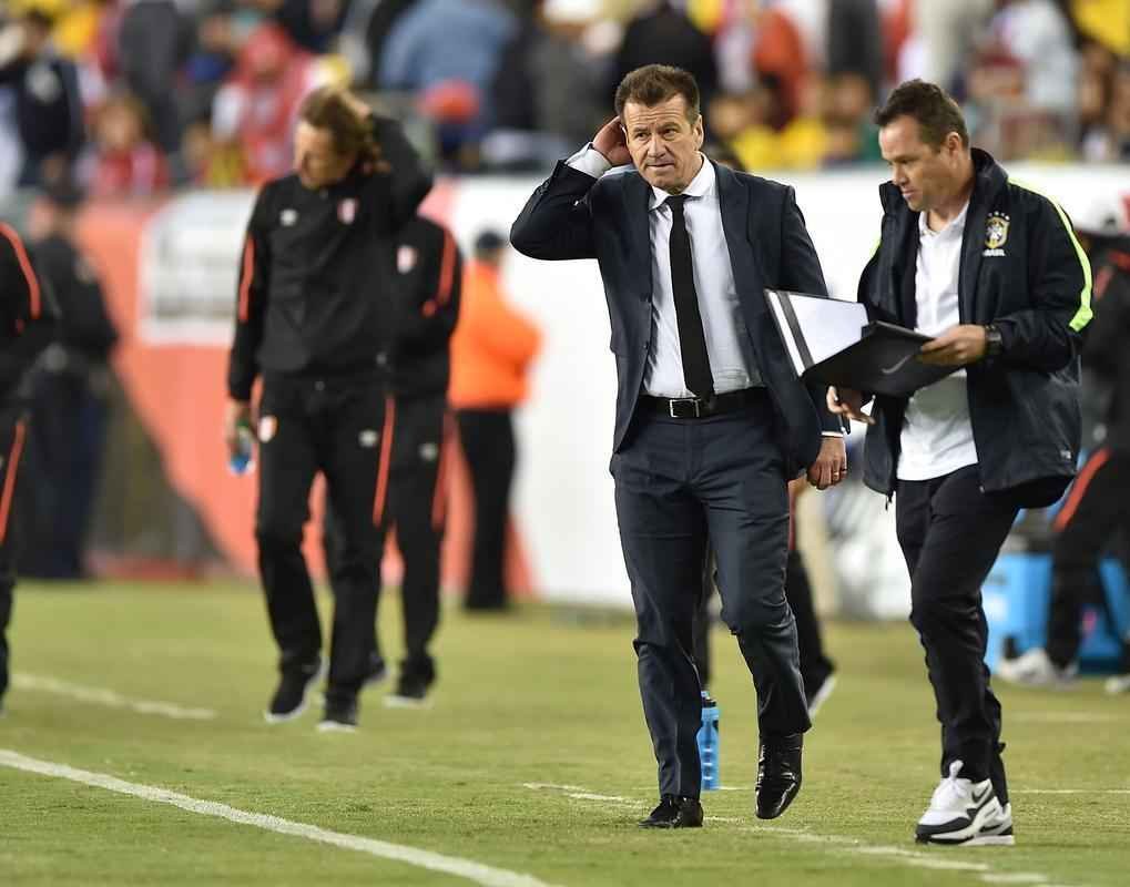 Imagens do duelo entre Brasil e Peru, em Foxborough (EUA), pela Copa Amrica