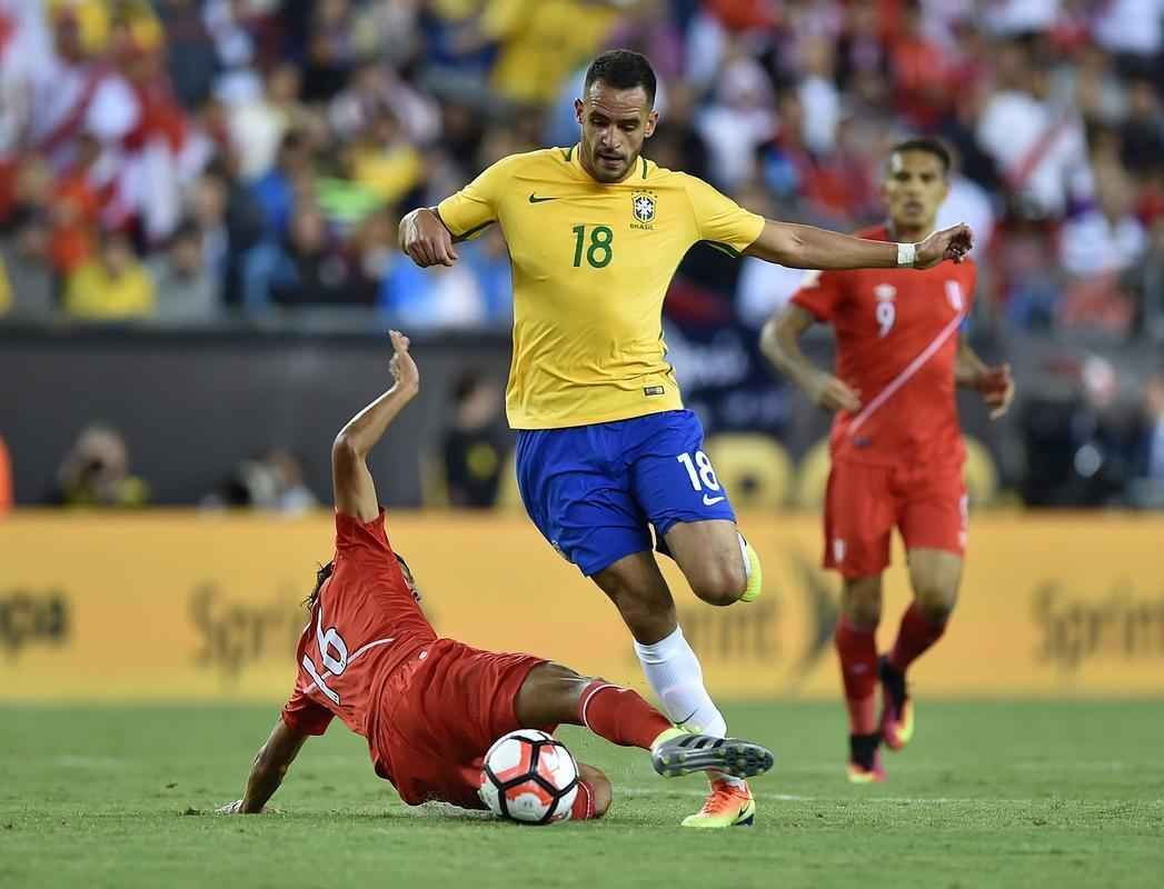Imagens do duelo entre Brasil e Peru, em Foxborough (EUA), pela Copa Amrica