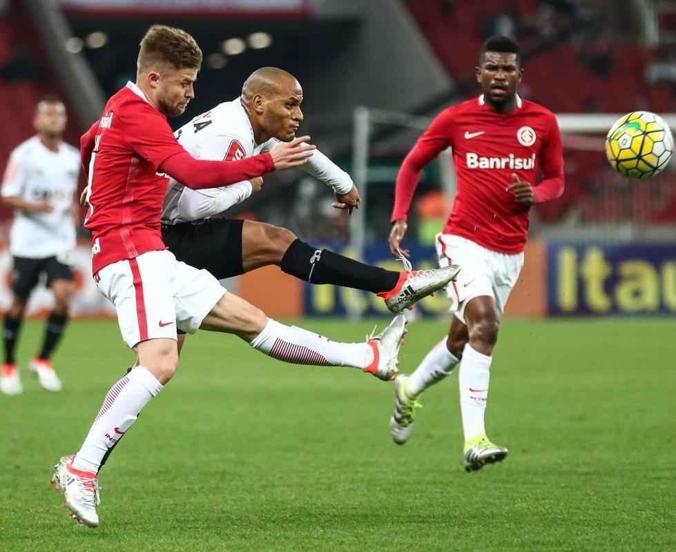 Equipes se enfrentam pela oitava rodada do Brasileiro em duelo no Beira-Rio
