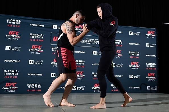 Treino aberto do UFC em Ottawa, no Canad - Joanne Calderwood na atividade