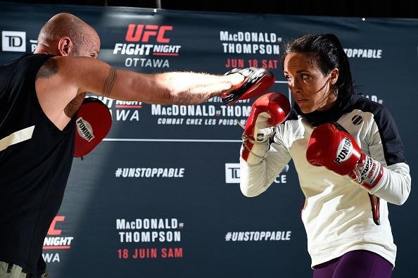 Treino aberto do UFC em Ottawa, no Canad - Valerie Letourneau