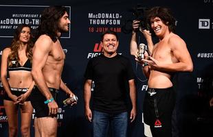 Pesagem oficial do UFC Fight Night 89, em Ottawa - Elias Theodorou (84,3kg) x Sam Alvey (84,1kg)