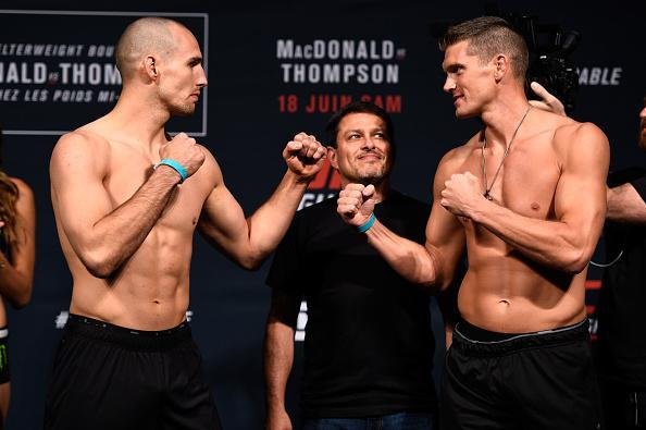 Pesagem oficial do UFC Fight Night 89, em Ottawa - Rory MacDonald (77,3kg) x Stephen Thompson (77,3kg)