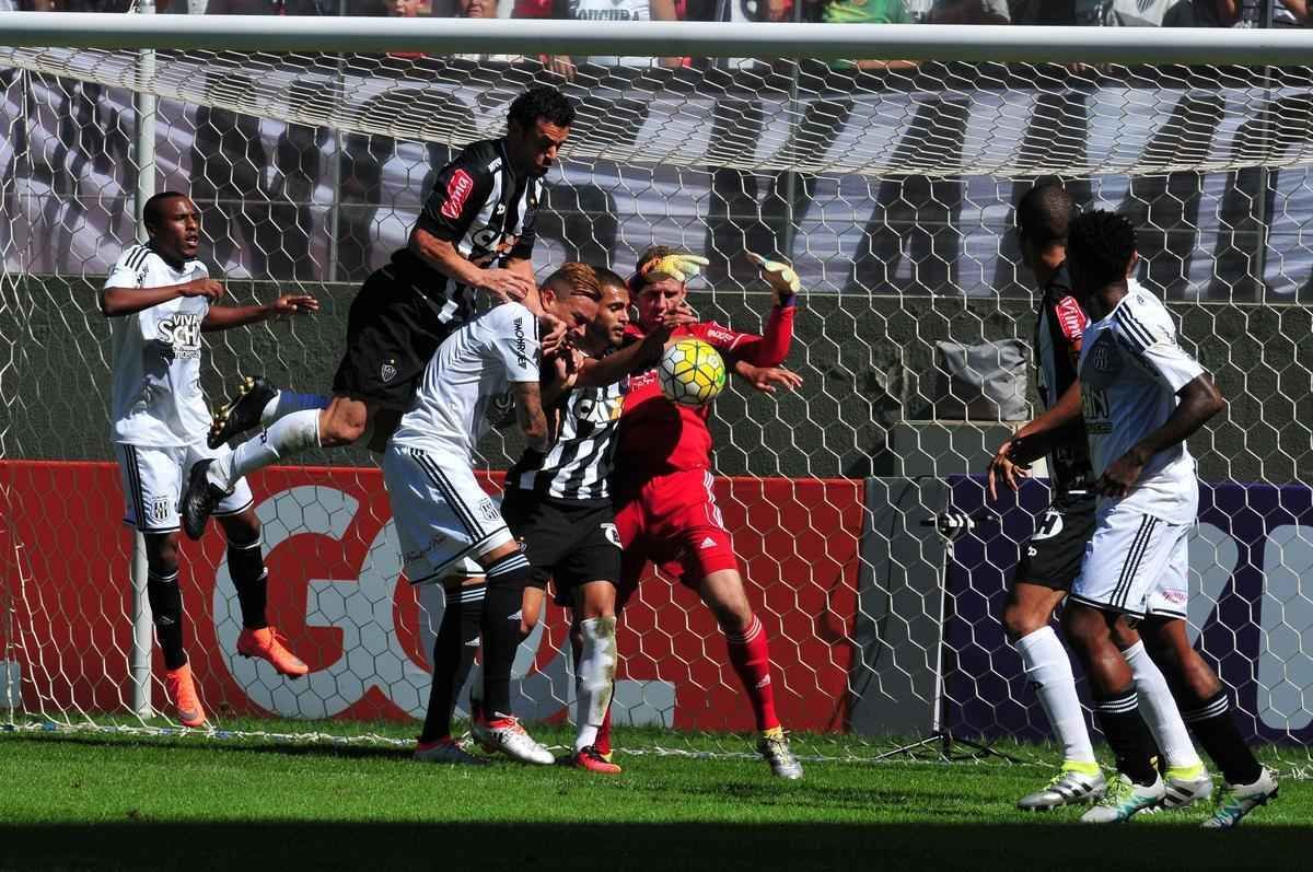 Confronto entre Atltico e Ponte Preta no Horto comeou s 11 horas deste domingo