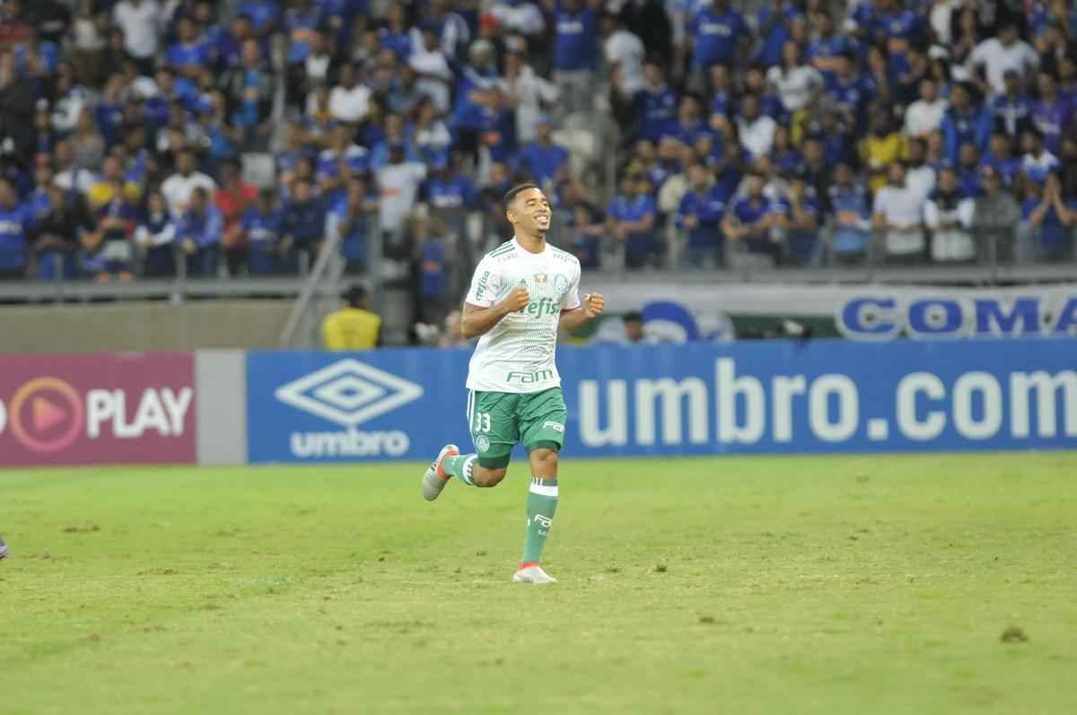 Fotos de Cruzeiro e Palmeiras no Mineiro