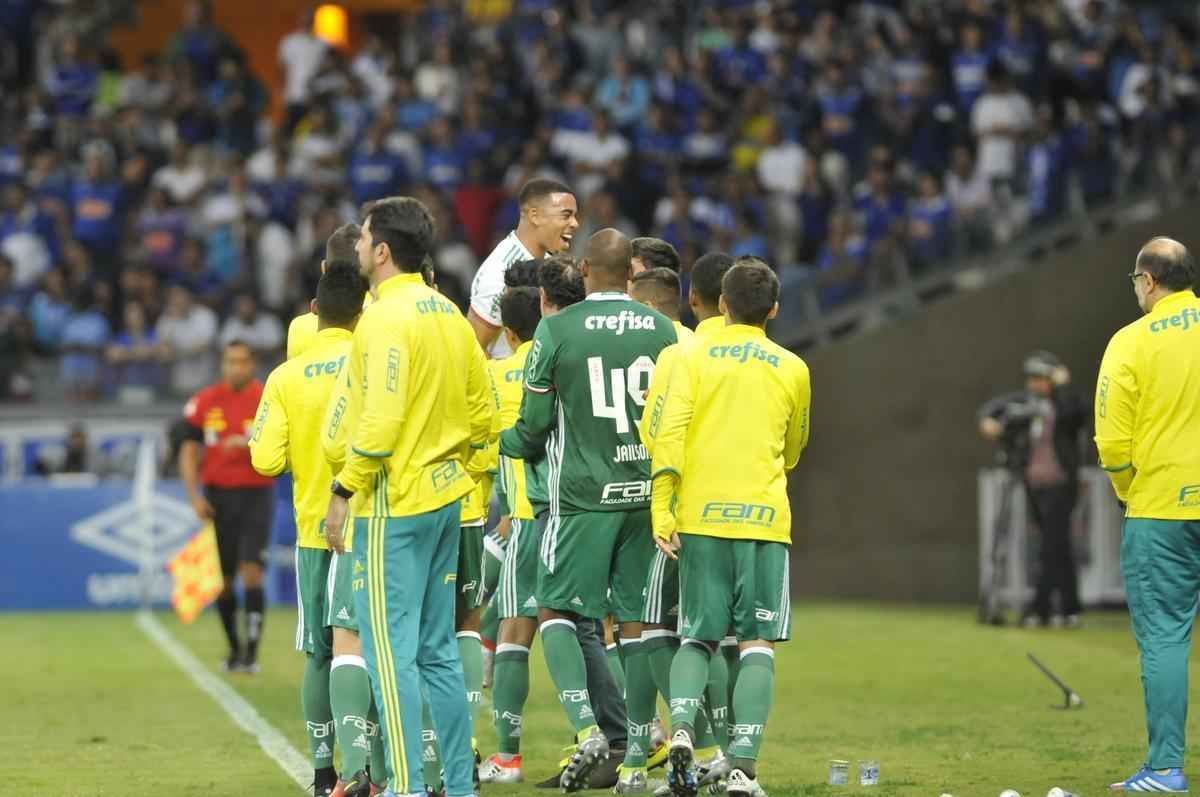 Fotos de Cruzeiro e Palmeiras no Mineiro