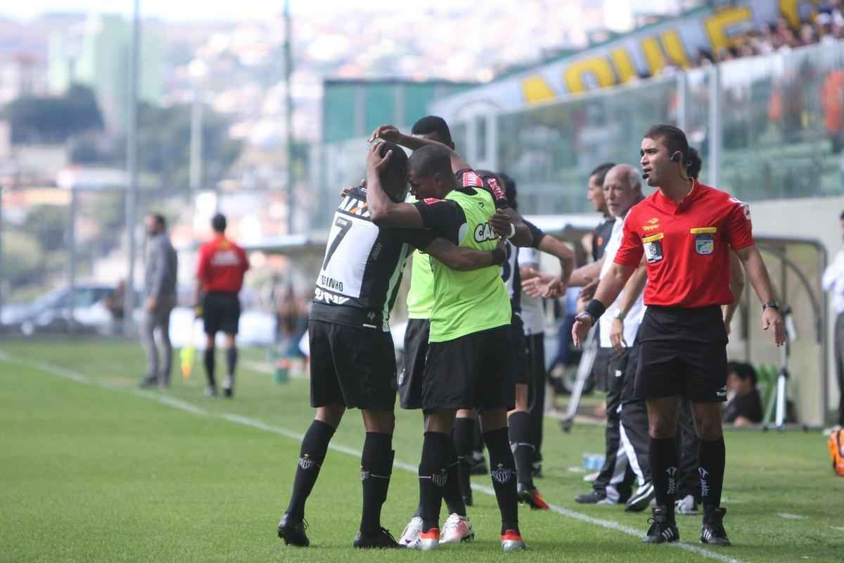 Confira imagens do clssico entre Amrica x Atltico, no Independncia