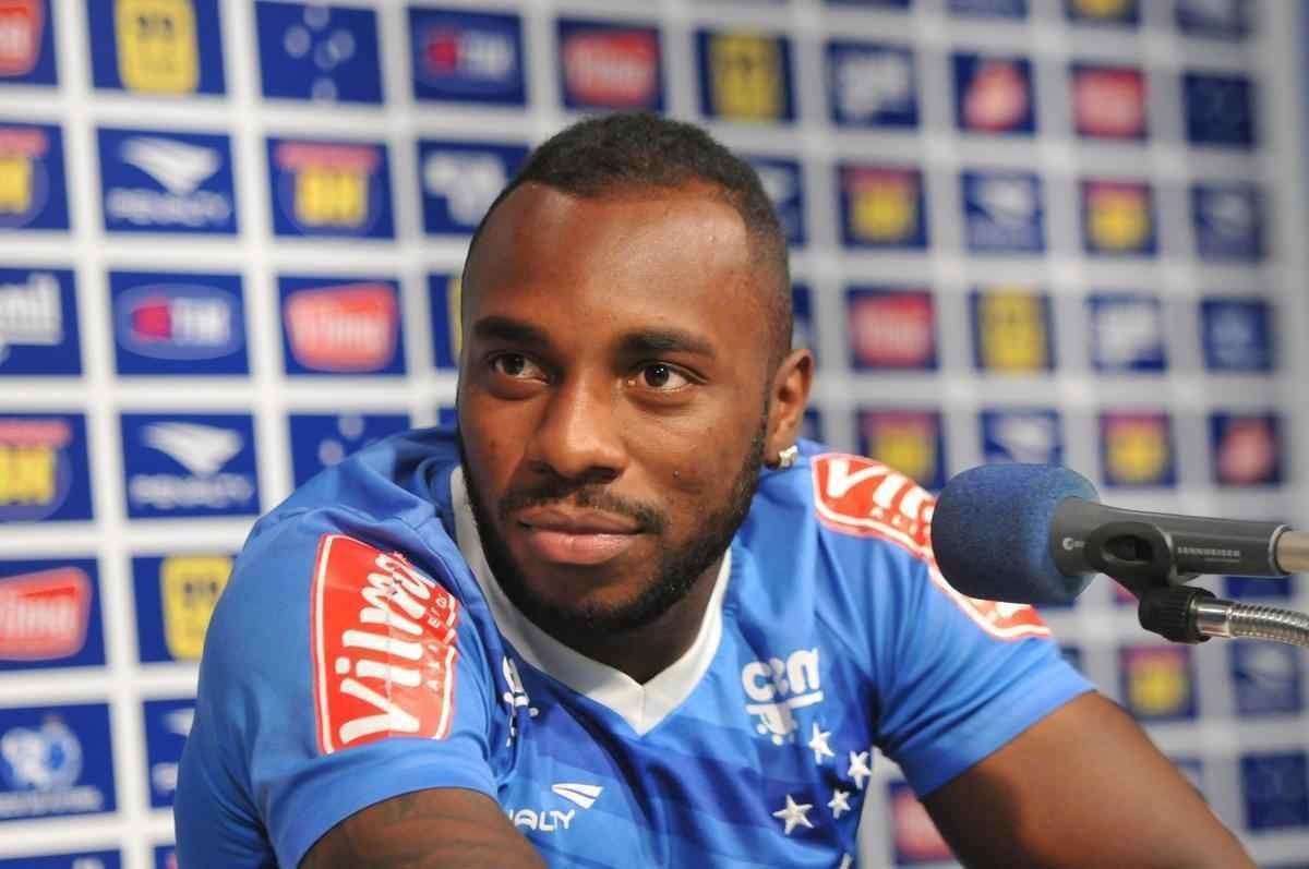 Manoel - 2,4 milhes de euros por 40% - R$ 7,4 milhes (2014)