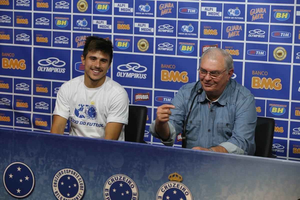 Willian - 3,5 milhes de euros por 100% - R$ 10,5 milhes (2014)