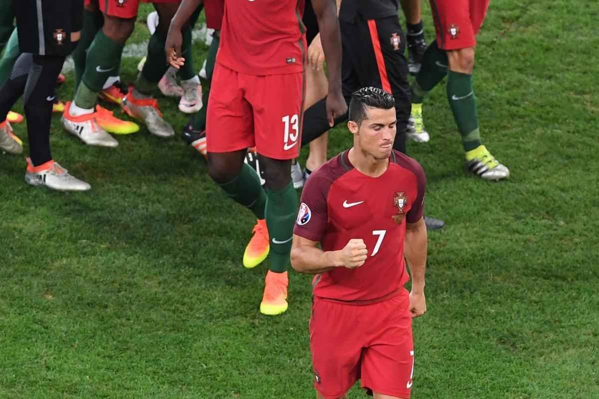 Jogadores de Portugal foram ao delrio com vaga na semifinal da Euro; na Polnia, decepo