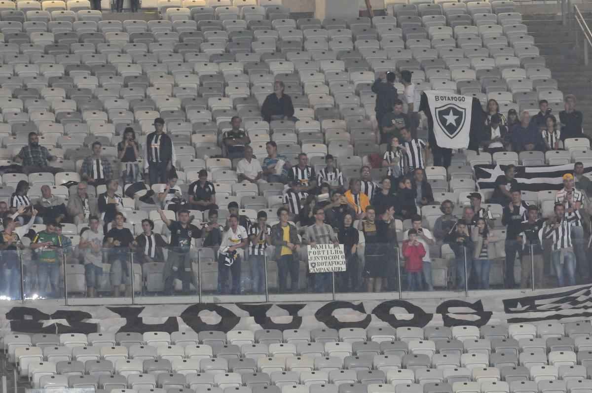 Alvinegros fazem duelo, no Mineiro, em partida vlida pela 12 rodada do Campeonato Brasileiro