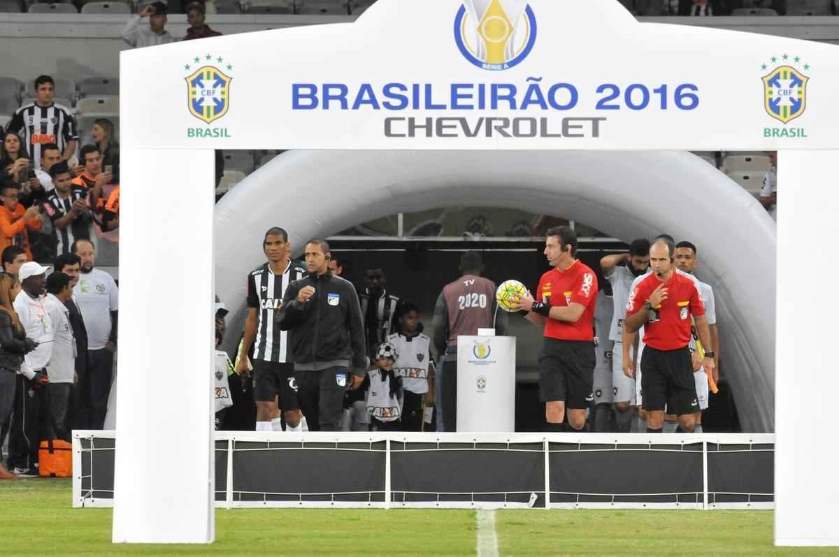 Alvinegros fazem duelo, no Mineiro, em partida vlida pela 12 rodada do Campeonato Brasileiro