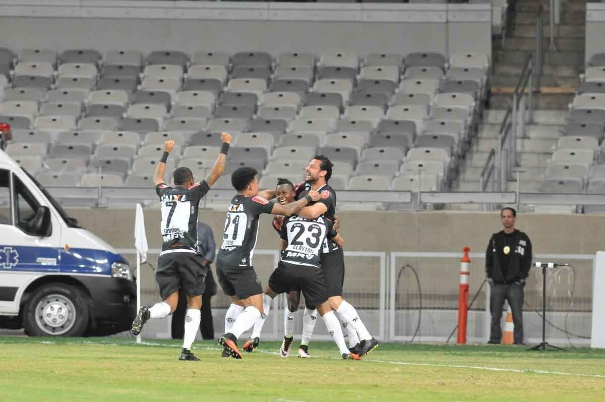 Alvinegros fazem duelo, no Mineiro, em partida vlida pela 12 rodada do Campeonato Brasileiro