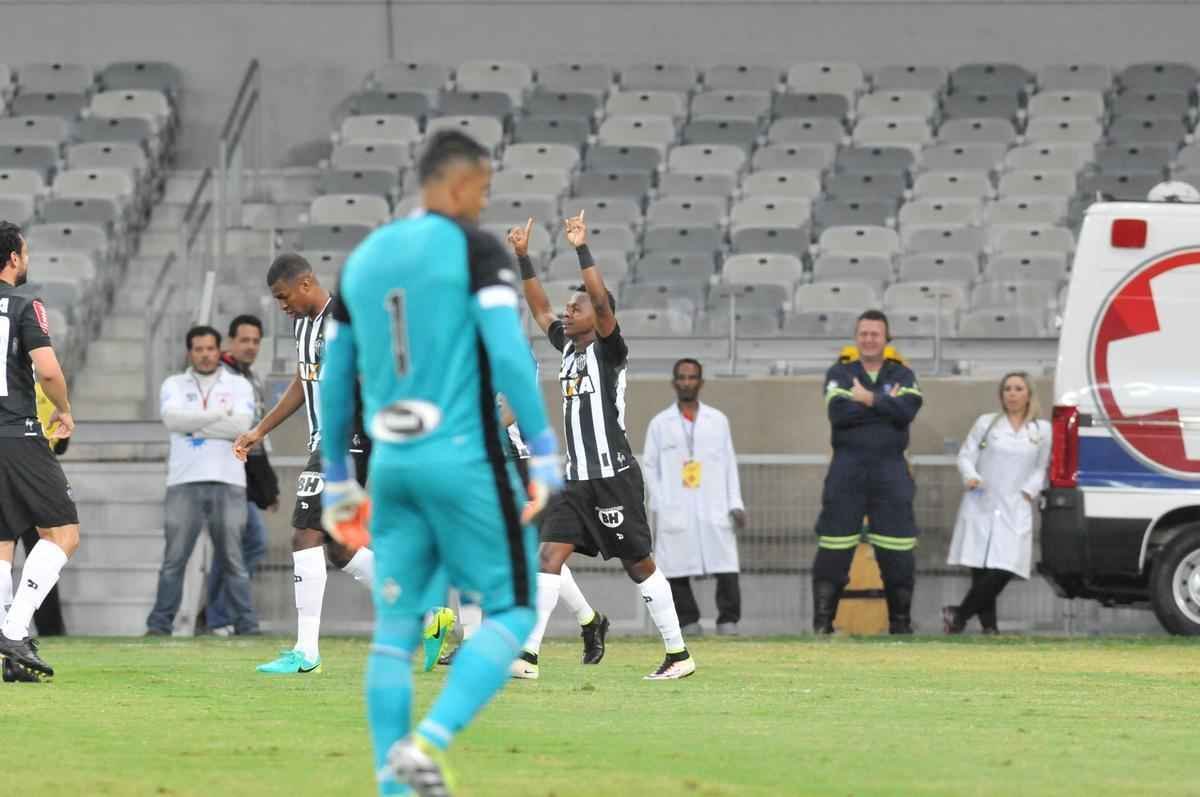 Alvinegros fazem duelo, no Mineiro, em partida vlida pela 12 rodada do Campeonato Brasileiro