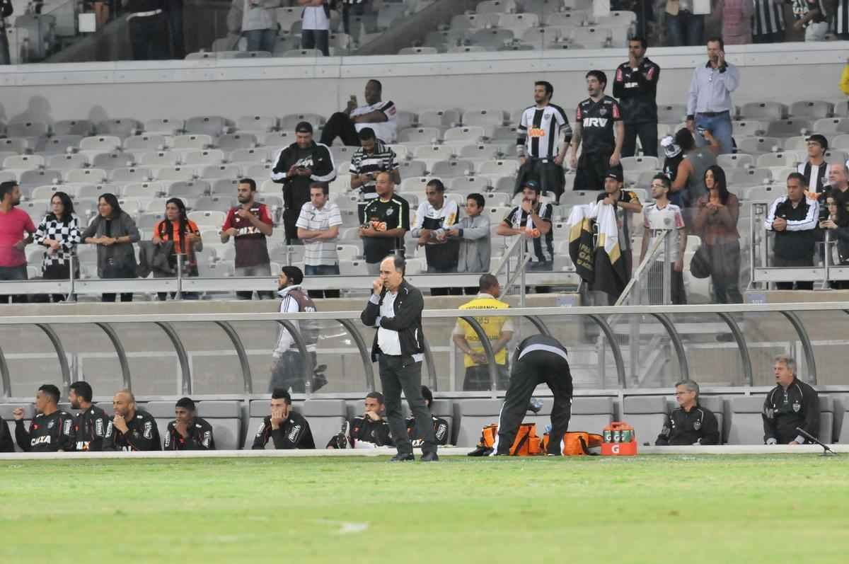 Alvinegros fazem duelo, no Mineiro, em partida vlida pela 12 rodada do Campeonato Brasileiro