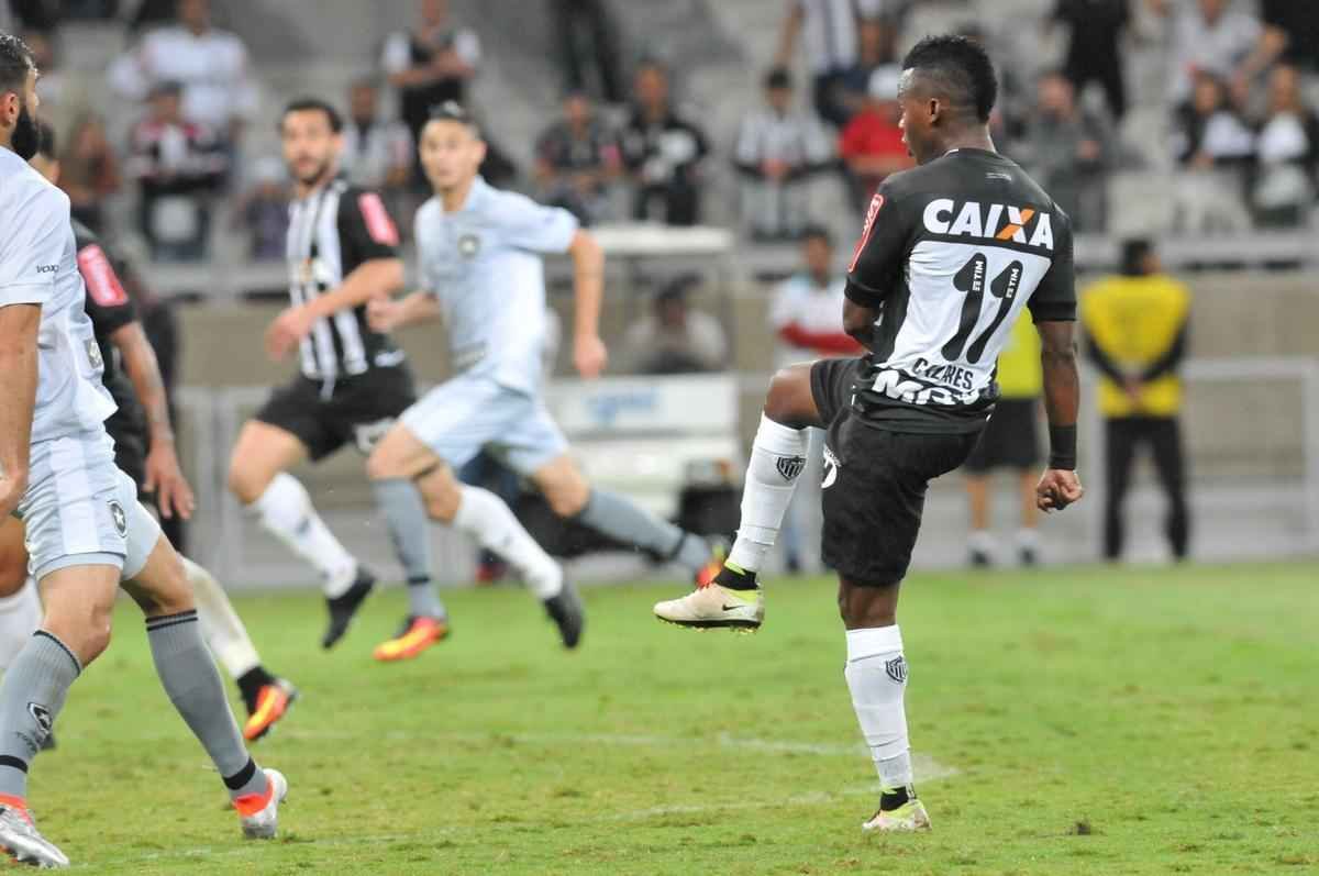 Alvinegros fazem duelo, no Mineiro, em partida vlida pela 12 rodada do Campeonato Brasileiro