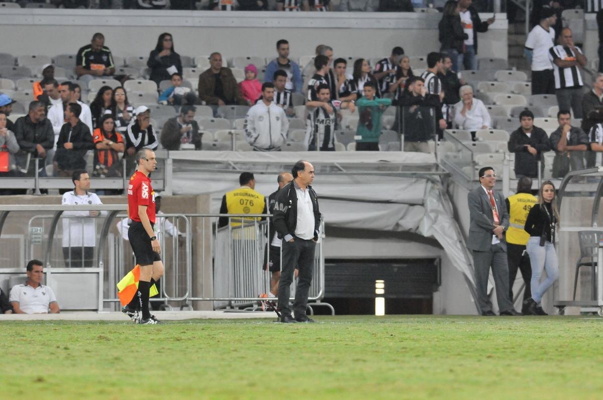 Alvinegros fazem duelo, no Mineiro, em partida vlida pela 12 rodada do Campeonato Brasileiro