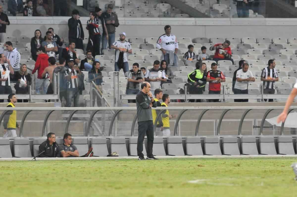 Alvinegros fazem duelo, no Mineiro, em partida vlida pela 12 rodada do Campeonato Brasileiro
