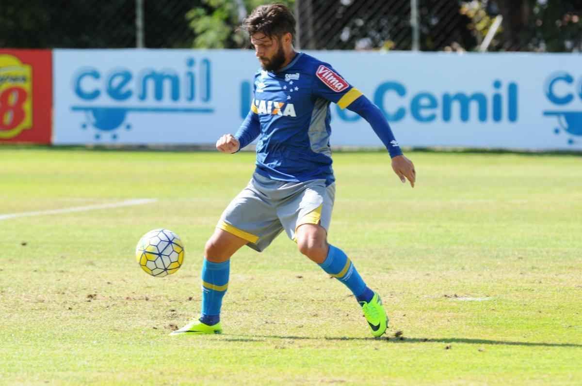 Fotos do treino do Cruzeiro nesta sexta-feira, na Toca da Raposa II