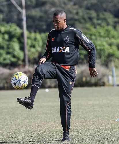 Galo encerrou preparao para partida contra o Figueirense, pelo Brasileiro