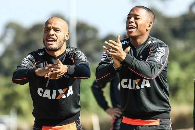 Galo encerrou preparao para partida contra o Figueirense, pelo Brasileiro