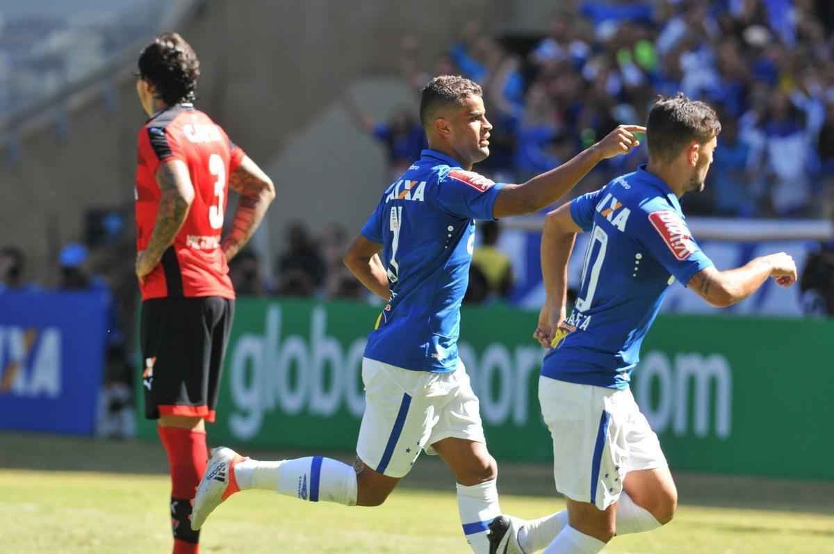 Alisson marcou o primeiro gol do Cruzeiro no Mineiro
