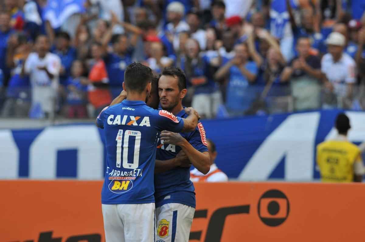 Alisson marcou o primeiro gol do Cruzeiro no Mineiro